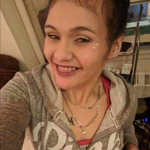 Meet your Posher, Danyellaa